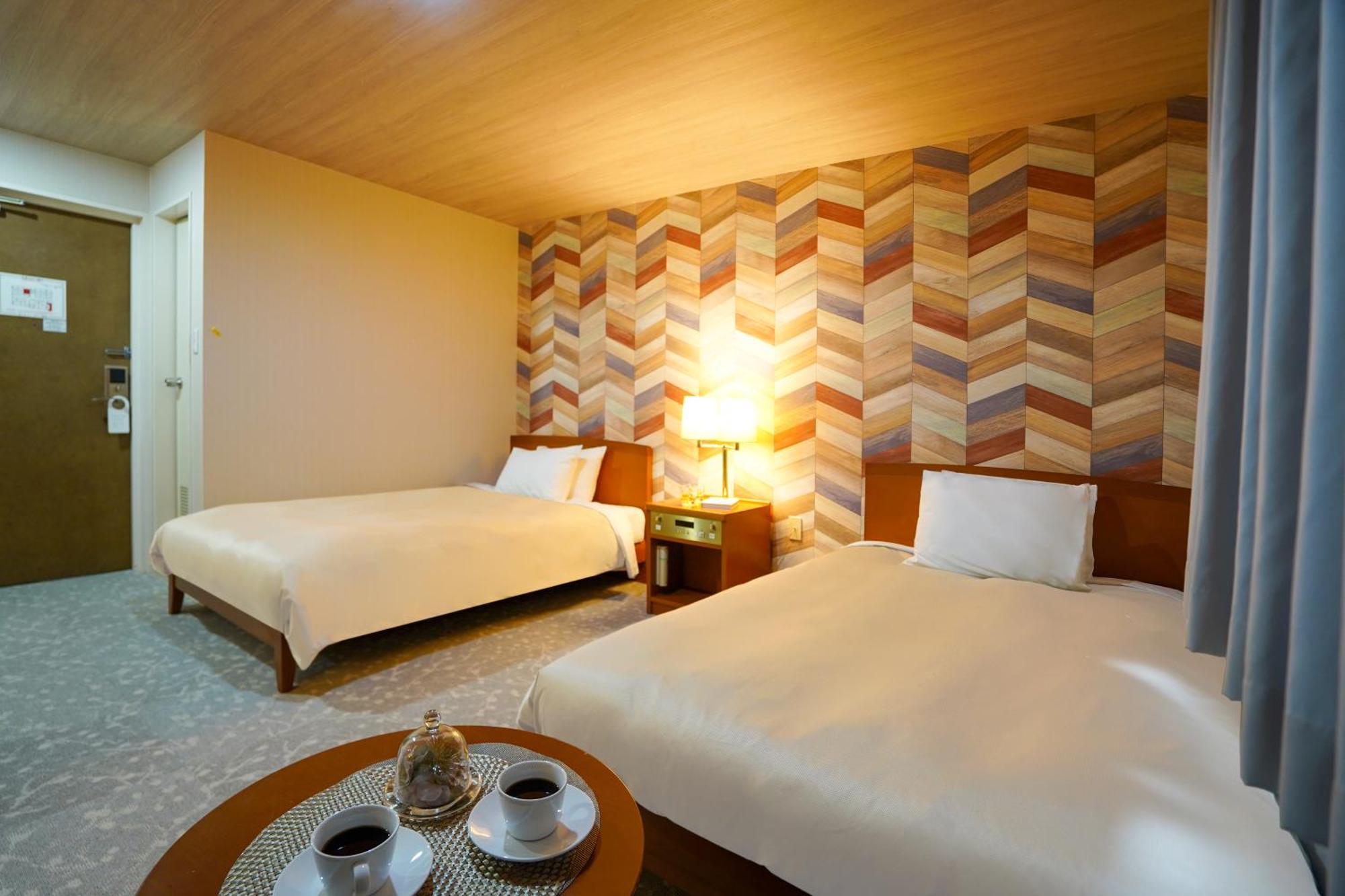 Hotel New Gaea Iizuka Dış mekan fotoğraf